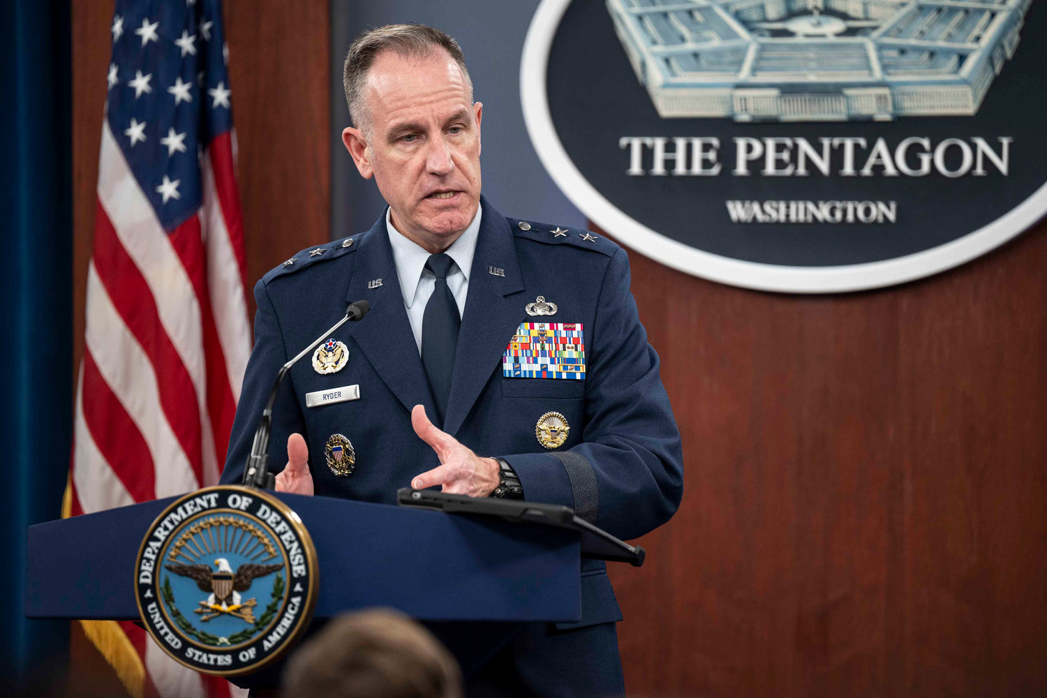 Pentagon Launches Review of Notification Procedures Following Secretary Austin's Hospitalization